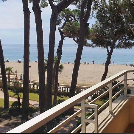קמברילס Apartamento A 1ª Linea De Mar, Vilafortuny מראה חיצוני תמונה