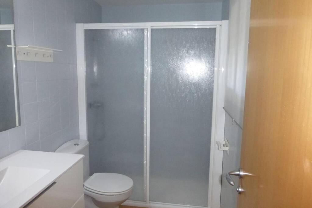 קמברילס Apartamento A 1ª Linea De Mar, Vilafortuny מראה חיצוני תמונה